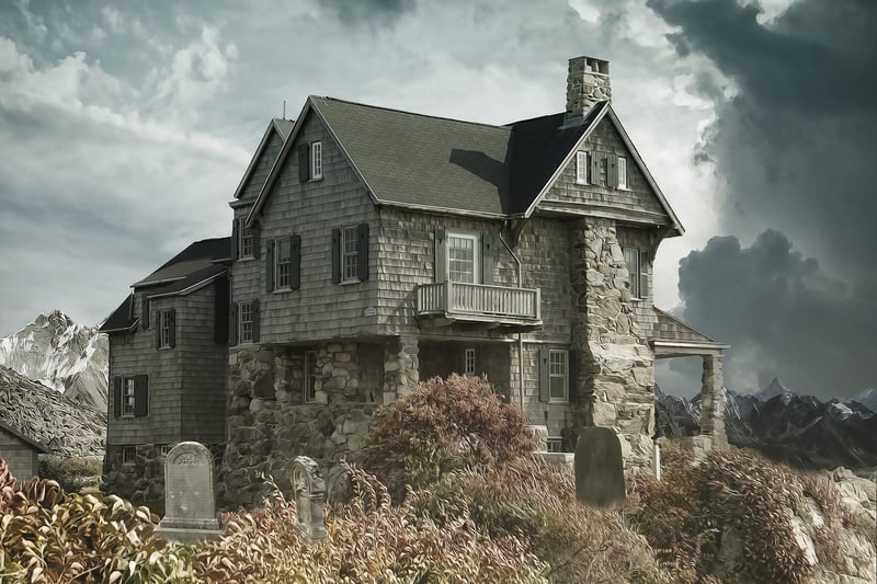 Midnight Manor